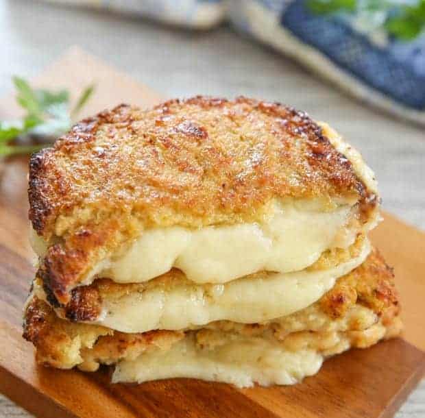 https://heathercooan.com/wp-content/uploads/2020/01/cauliflower-grilled-cheese-6-1.jpg